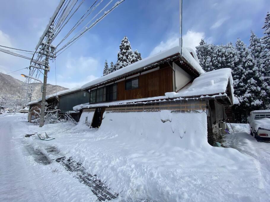 Way Shirakawago - Private, Free Parking And Newly Opened 2022 Way Shirakawago Apartment Екстериор снимка