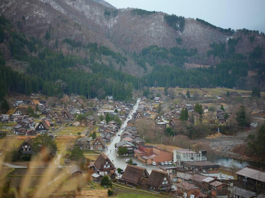 Way Shirakawago - Private, Free Parking And Newly Opened 2022 Way Shirakawago Apartment Екстериор снимка